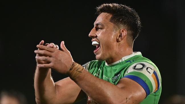 Tapine celebrates a big win over the Warriors. (Photo by Hannah Peters/Getty Images)
