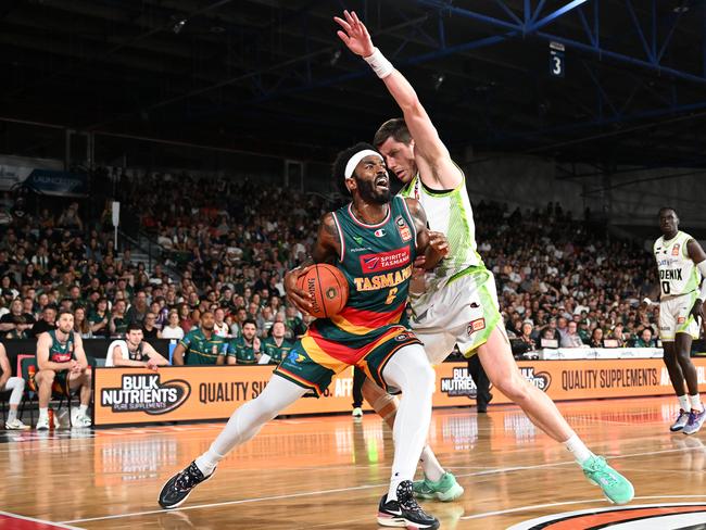 Tasmania were unable to overcome the deficit they’d dug themselves by halftime. Picture: Steve Bell/Getty Images