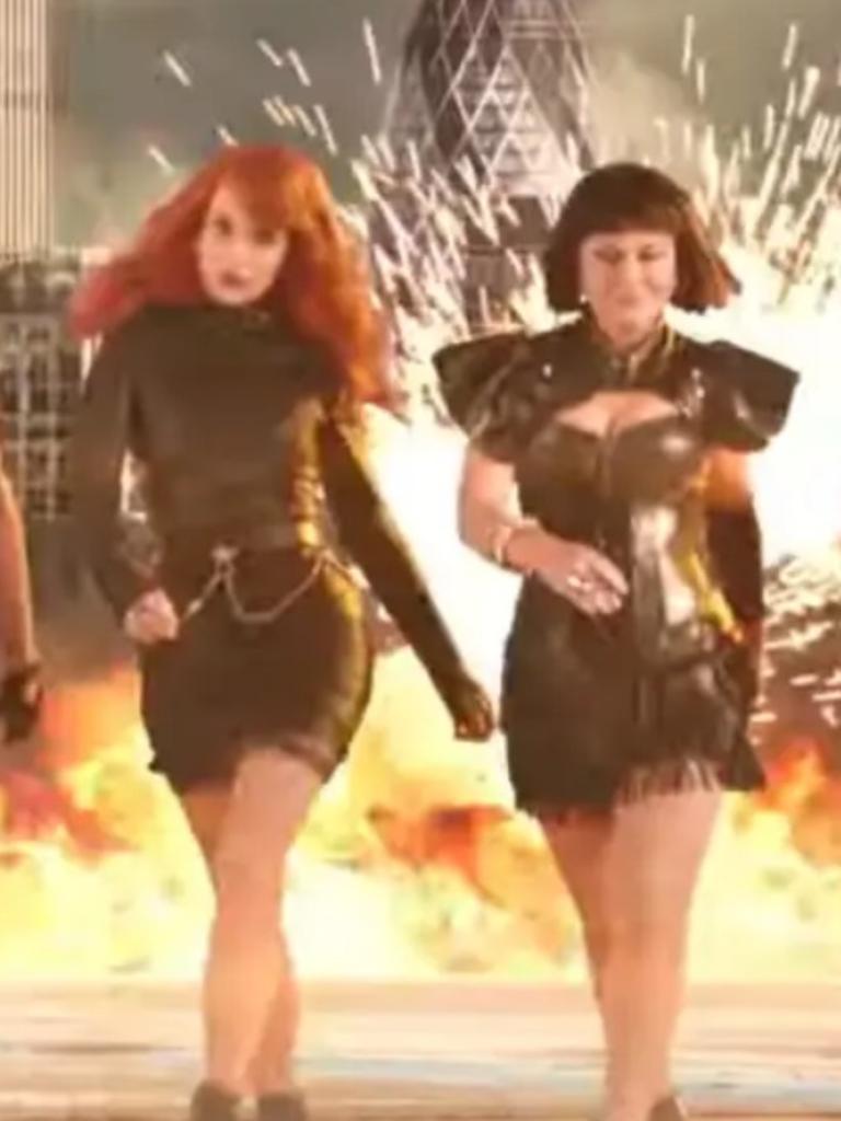 The SNL crew spoofed Taylor's music video against her wishes. Picture: YouTube.