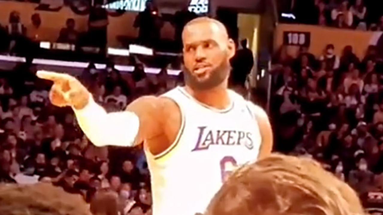 Draymond Green blasts Lakers fans for booing LeBron James