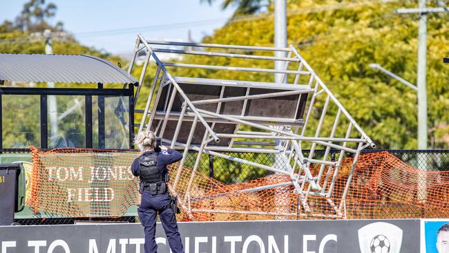 Police investigate the scaffolding collapse that killed a Bridgeman Downs father on Sunday. Picture: Richard Walker