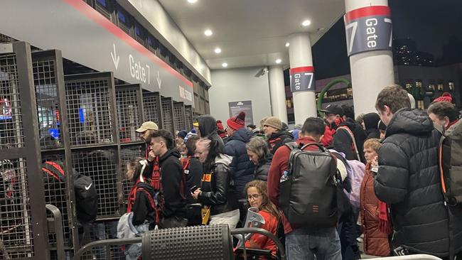 Some footy fans experienced delays getting into Marvel Stadium. 