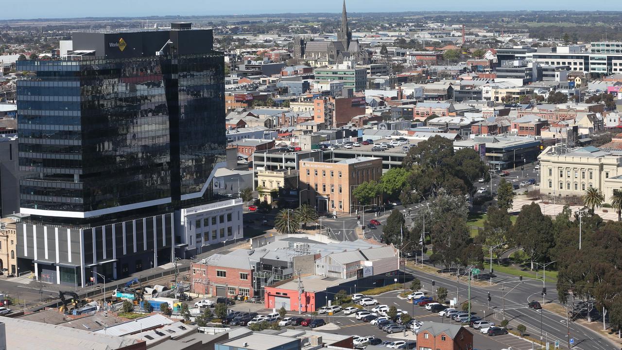 geelong-jobs-nearly-400-new-businesses-open-in-cbd-past-three-years