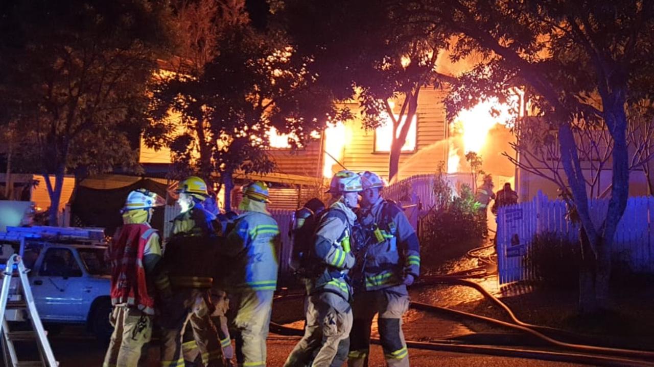 Hawthorne fire: Towering flames as ‘ferocious’ fire engulfs three inner ...