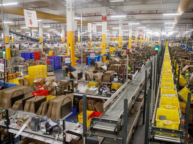 SYDNEY, AUSTRALIA - NewsWire Photos JANUARY 14, 2025: Amazon Fulfilment Centre in Kemps Creek on Tuesday. Picture: NewsWire / Nikki Short