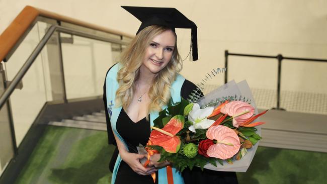 Gabrielle Noack graduated with a Bachelor of Nursing with distinction at the CQU Cairns mid-year graduatiion ceremony, held at the Cairns Convention Centre. Picture: Brendan Radke