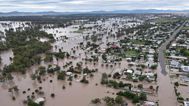 The SES received 300 requests for assistance on Saturday alone as extensive flooding hit northeastern NSW and the town of Gunnedah. Picture: Amy Burling