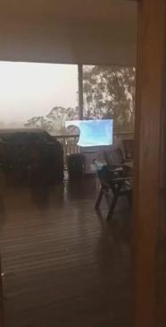 Lightning strike hits Toowoomba home