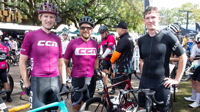 Thousands of cyclists took to the streets of the river city on Sunday for the Tour de Brisbane. \Photo: Grace Kessels.