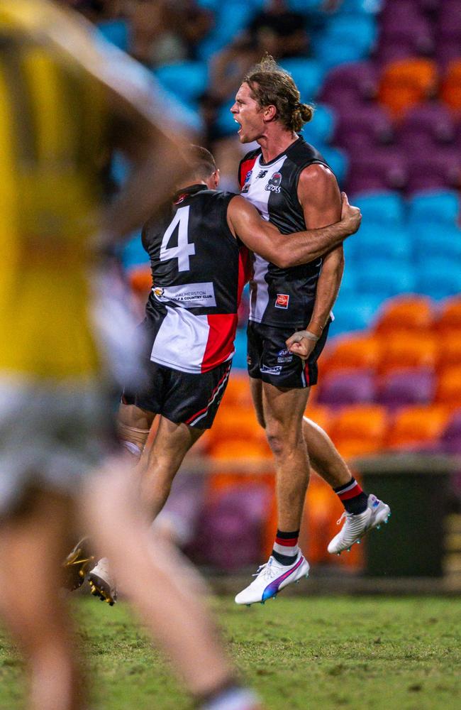 Jed Anderson playing for Southern Districts in the 2024-25 NTFL semi-final against the Nightcliff Tigers. Picture: Patch Clapp / AFLNT Media