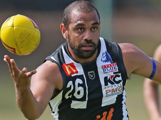 WAFL Reserves - Former AFL player Chris Yarran lined up for Swan Districts reserves side against East Fremantle. Pictured - Gathers the ball in defence during the first termPicture: Daniel Wilkins