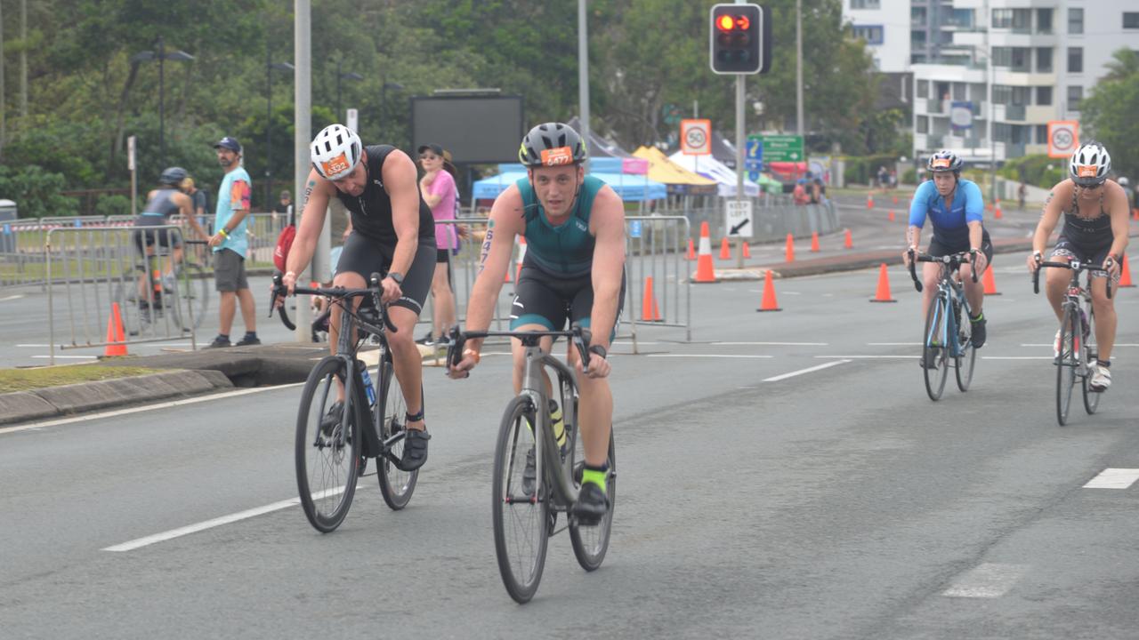 Action from the sprint event at the 2023 Mooloolaba Triathlon.