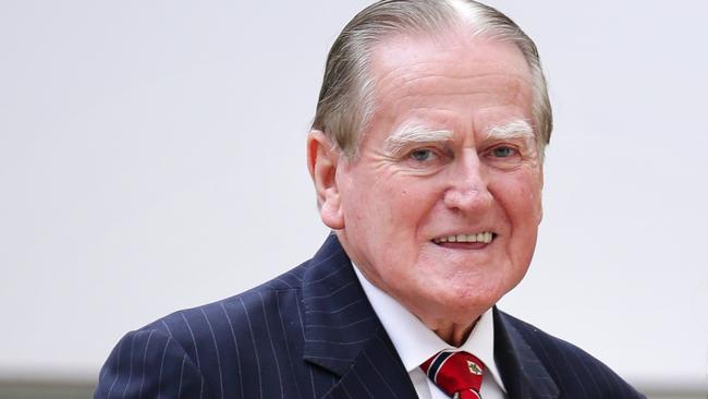 Fred Nile says male Sydney siege hostages should not be given bravery awards for fleeing the scene.