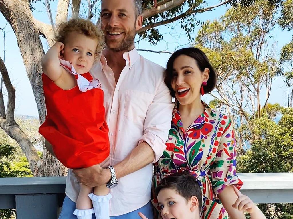 Hamish Blake’s daughter (pictured with his wife Zoe Foster Blake and son) may have sorted the government’s social distancing messaging problem. Picture: Instagram/zotheysay