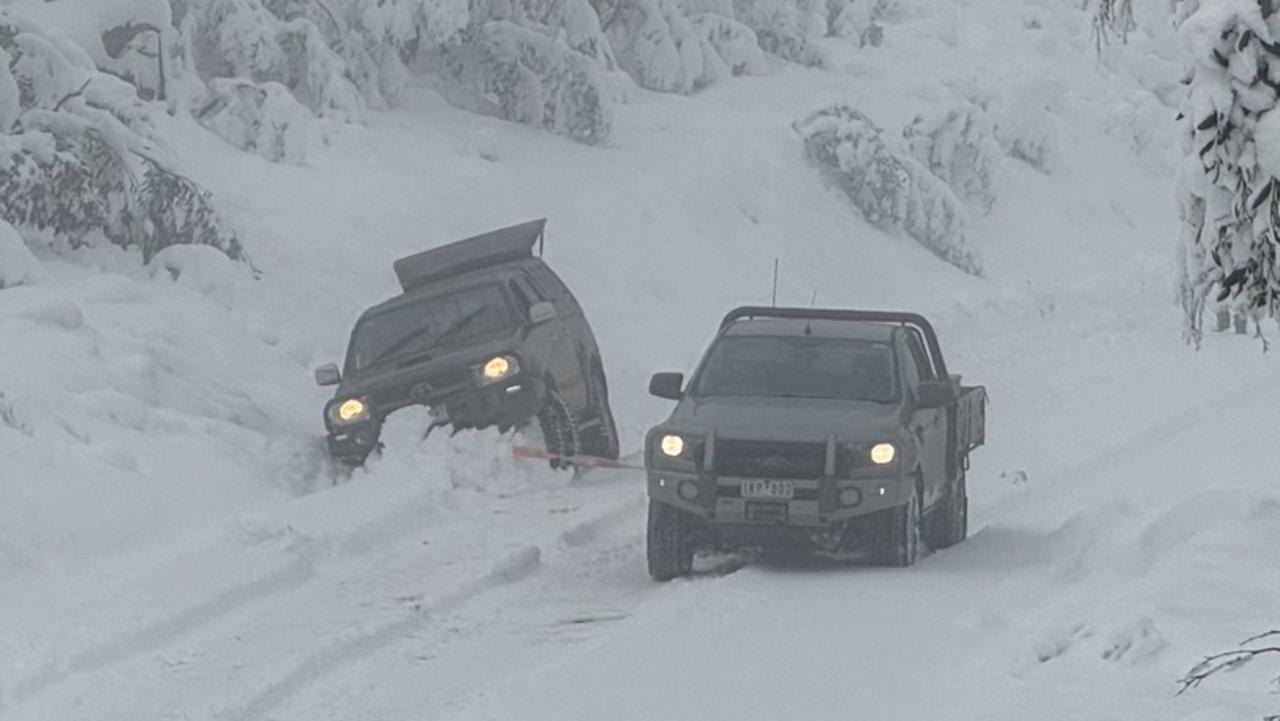 ‘Treacherous’: Six trapped in snow for days