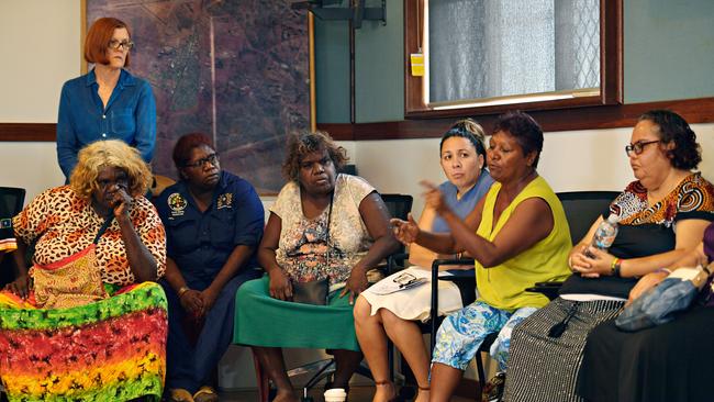 Traditional owners and elders met with local member Gerry McCarthy and Acting Chief Minister Nicole Manison at a community meeting in Tennant Creek