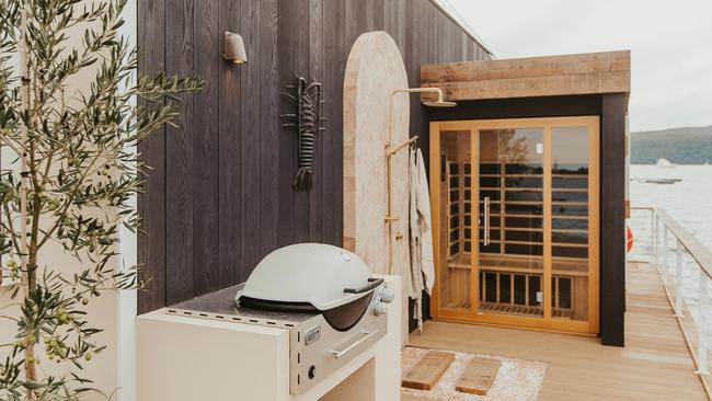 Guests can make use of the barbecue and outdoor shower, among other amenities .