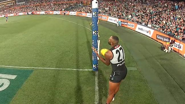 Esava Ratugolea dropped it behind the goal line. Photo: Fox Footy.