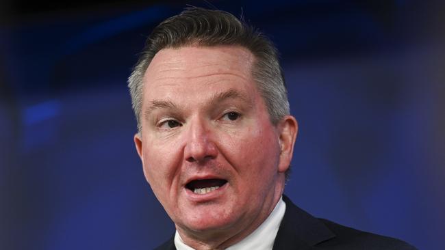 CANBERRA, Australia - NewsWire Photos - July 17, 2024:  Minister for Climate Change and Energy, Chris Bowen addresses the National Press Club of Australia in Canberra. Picture: NewsWire / Martin Ollman