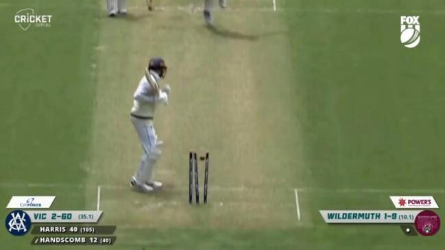 Out or not? Handscomb backs out AFTER ball is bowled