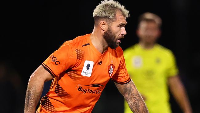 Charlie Austin in action for Brisbane Roar.