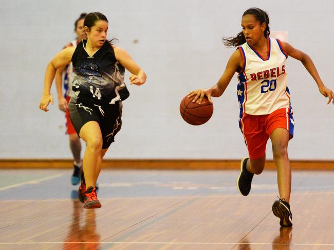 Ambah Kowcun in action for Uni Rebels back in November, 2015. Picture: Ivan Rachman