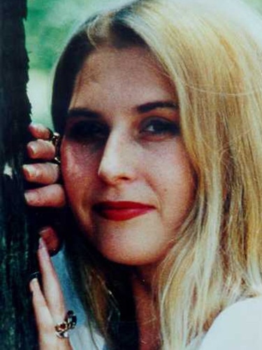 Tamela Menzies was last seen at Palm Beach July 20, 1995.