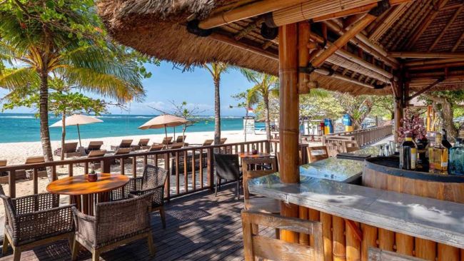 Enjoy this five-star beach front resort in beautiful Nusa Dua for less than half price. Picture: Luxury Escapes