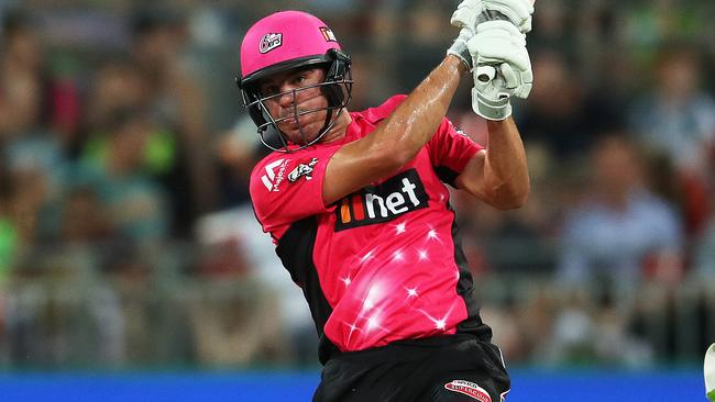 Moises Henriques unloaded at Spotless Stadium. Picture: Phil Hillyard