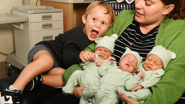 Triplets Makaio, Mahana, Manawa with their 3 year old big brother Hauiti. Picture: Shae Beplate.