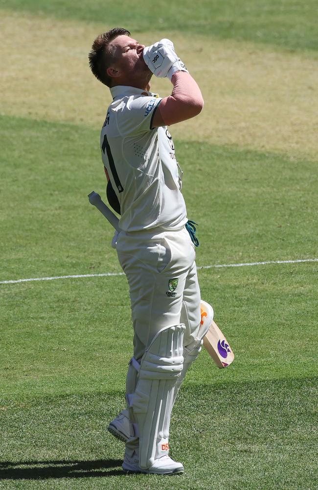 There was a bit more to Warner’s trademark century celebration on Thursday. Picture: COLIN MURTY / AFP