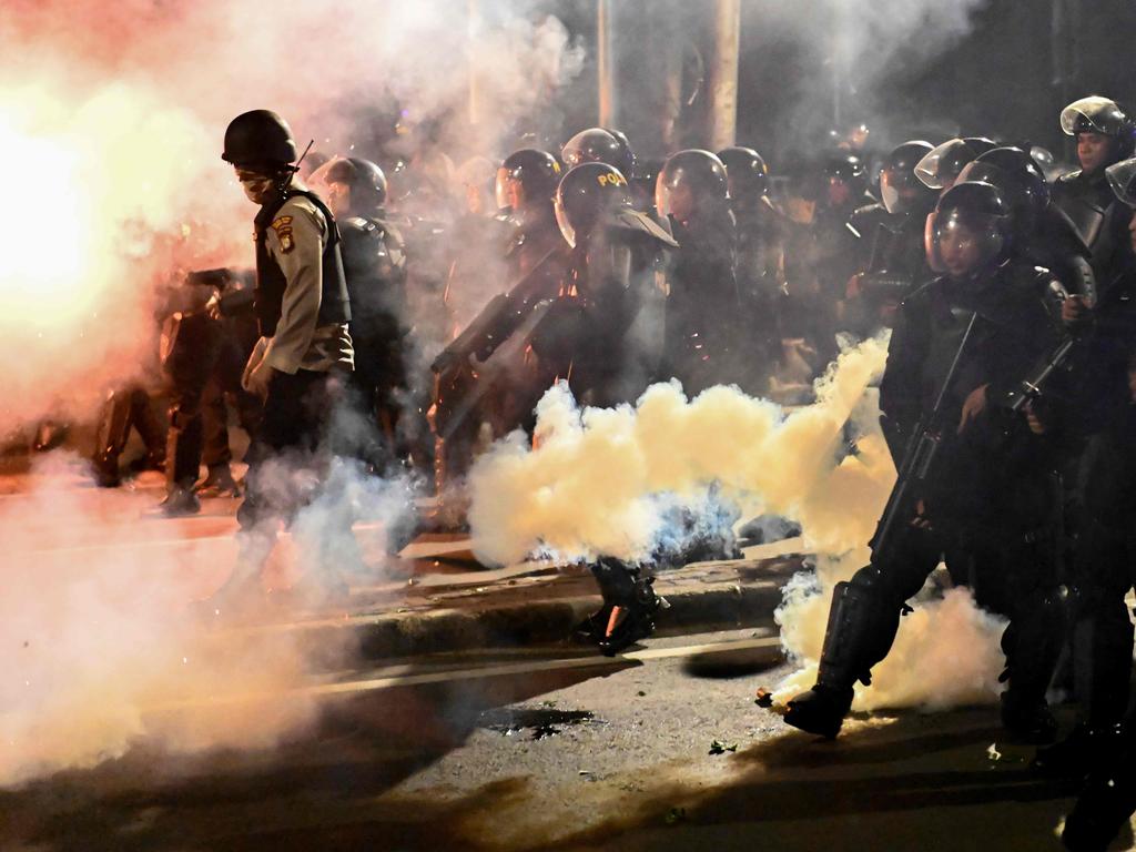 Indonesia Elections: Police Fire Tear Gas To Disperse Protesters | NT News