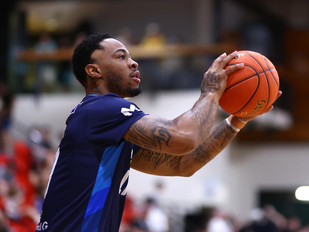 Jazz Guard Rayjon Tucker Rises Up For First Career Dunk