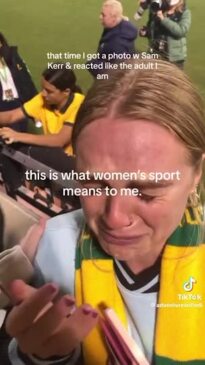 Fan's emotional reaction to Sam Kerr