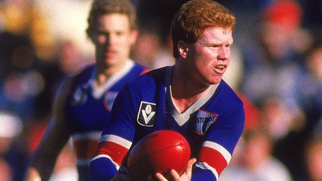 1985 Brownlow Medallist Brad Hardie in action for Footscray. Picture: Getty Images)