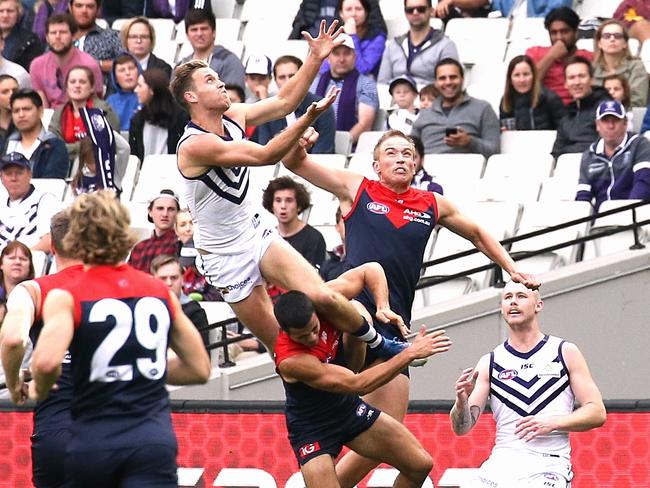 Hayden Crozier marks over Billy Stretch. Picture: Wayne Ludbey