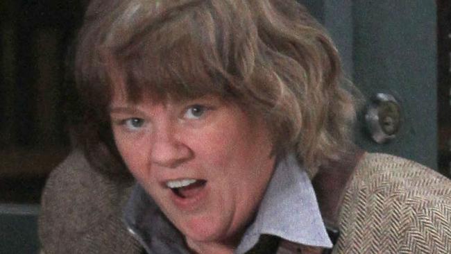 ONLINE ONLY AU_595928 - ** RESTRICTIONS: ONLY AUSTRALIA, NEW ZEALAND ** New York, - 52290888 Actress Melissa McCarthy is spotted filming scenes on the upcoming movie 'Can You Ever Forgive Me?' in New York City, New York on January 23, 2017. Backgrid Australia 23 JANUARY 2017 BYLINE MUST READ: FameFlynet / Backgrid For content licensing please contact BackGrid Australia at: Phone: +61 2 9212 2622 / +61 410 818 463 Email: photos@backgrid.com.au