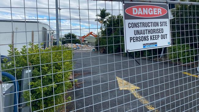 Residents’ concerns that a funeral parlour proposed for the corner of the Bruce Highway and Channon St would create traffic chaos have not been shared by Transport and Main Roads, which has given the development’s plans to use the existing driveway a green light.