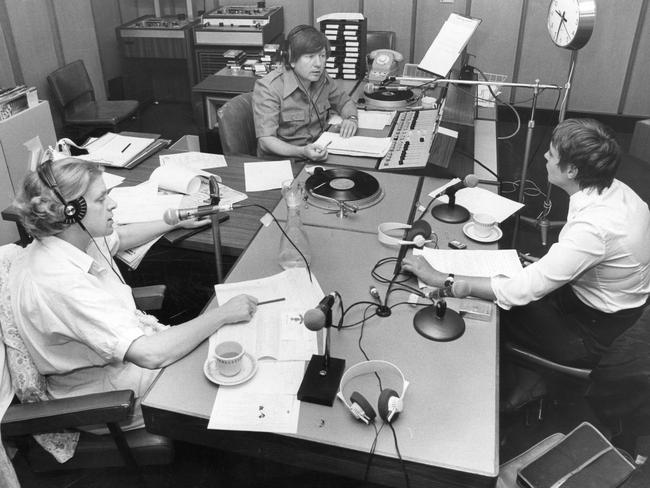 Gillian Waite and Philip Satchell talking to lawyer Lindy Powell on their morning show on 5AN in 1979.