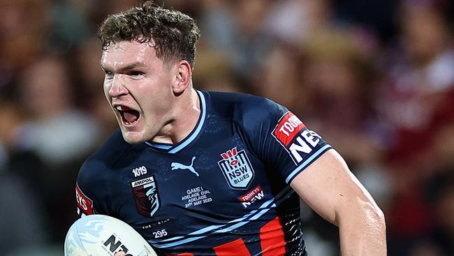 ADELAIDE, AUSTRALIA - MAY 31: Liam Martin of the Blues runs the ball during game one of the 2023 State of Origin series between the Queensland Maroons and New South Wales Blues at Adelaide Oval on May 31, 2023 in Adelaide, Australia. (Photo by Cameron Spencer/Getty Images)