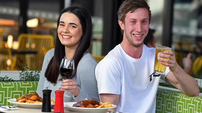 <span id="U612388599169TLB" style="letter-spacing:-0.012em;">LIGHTENING UP: Lauren Luce and James Pritchard welcome the smoke ban where there’s outdoor dining. </span>                        <b>Picture: TOM HUNTLEY</b>