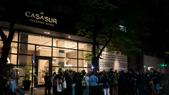 Fans quickly camped outside the hotel after he was found deceased. Picture: Luis Robaya/AFP