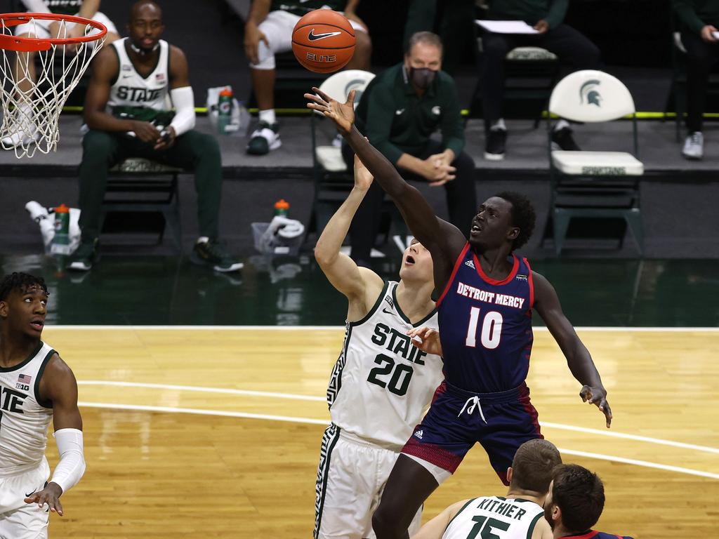 Bul Kuol in action for the Detroit Titans. (Photo by Gregory Shamus/Getty Images)