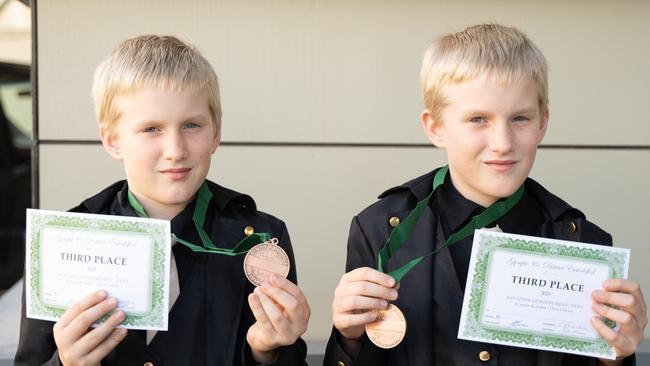 Ryan and Travis James placed third in the string duet (8 years and under) at the Gympie Eisteddfod. August 1, 2023. Picture: Christine Schindler