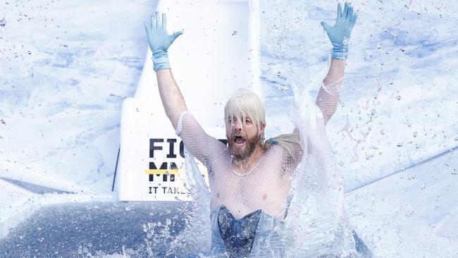 Hamish Blake made a splash with his landing — and his costume. Picture: Getty Images