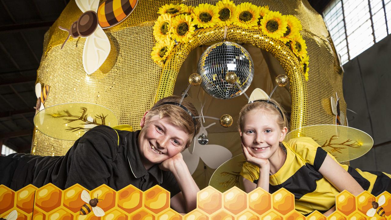 Darcy and Audrey Thompson on the Grand Central float ahead of the Grand Central Floral Parade of the Toowoomba Carnival of Flowers, Thursday, September 19, 2024. Picture: Kevin Farmer