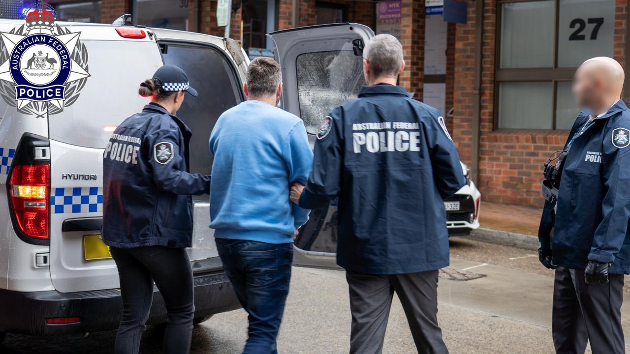 Men steal $800k in ATM card scheme: cops