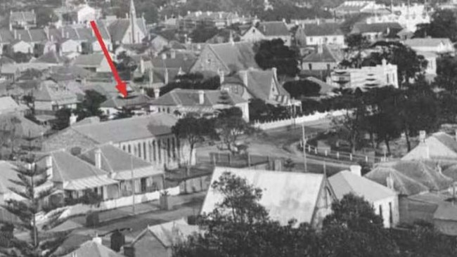 An image of Manly, from between 1884 and 1917. The red arrow points to what remains of the “Roseville” property. Picture: Supplied