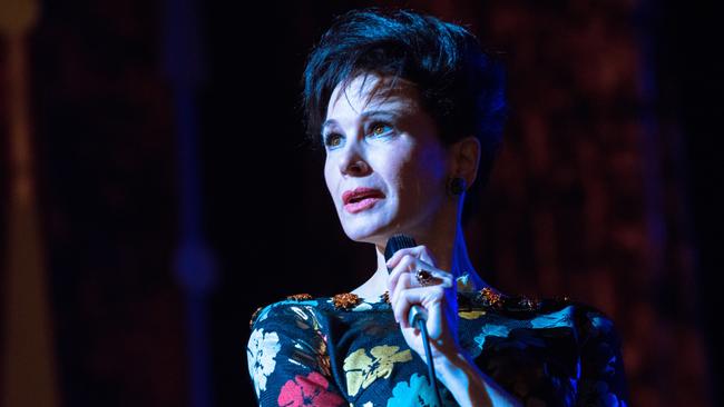 Renée Zellweger delivers a stunning portrayal of showbiz legend Judy Garland. Picture: Universal Pictures