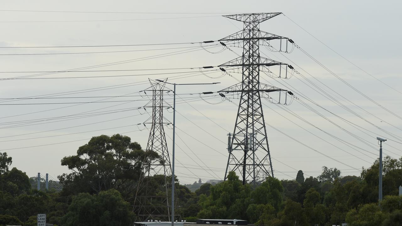 New transmission infrastructure has been beset by community opposition. Picture: NCA NewsWire / Andrew Henshaw